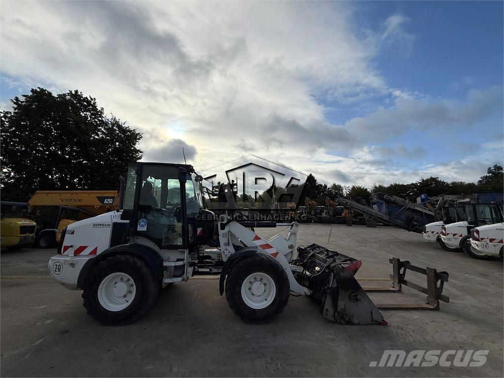 CAT 908M Naudoti ratiniai krautuvai
