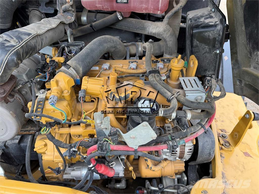 CAT 908M Naudoti ratiniai krautuvai