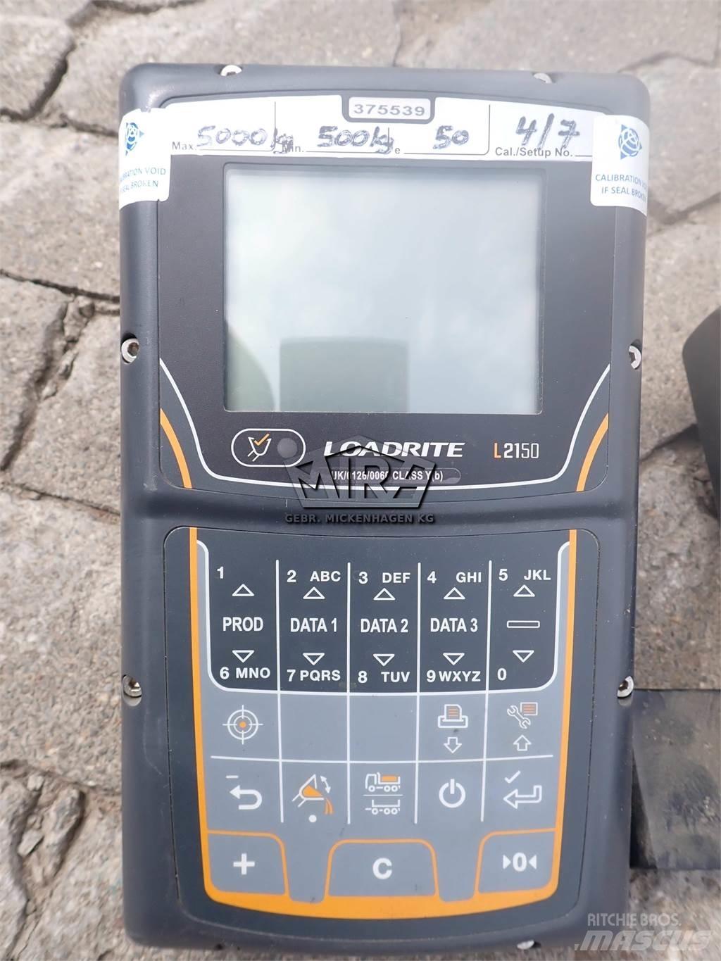 CAT 926 M/ Waage Kabinos ir interjeras