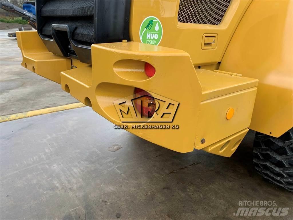 CAT 930M Naudoti ratiniai krautuvai