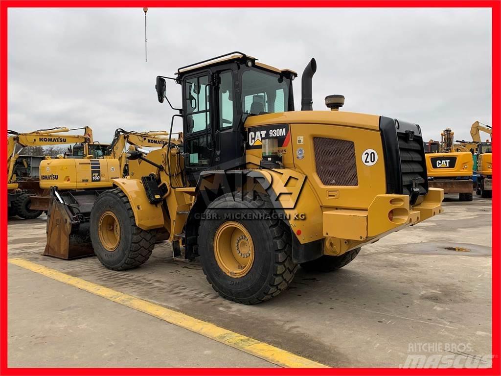 CAT 930M Naudoti ratiniai krautuvai