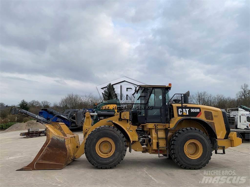 CAT 966M Naudoti ratiniai krautuvai