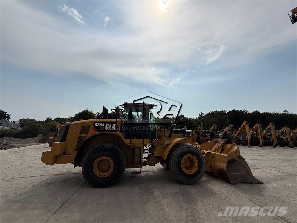 CAT 972M XE Naudoti ratiniai krautuvai
