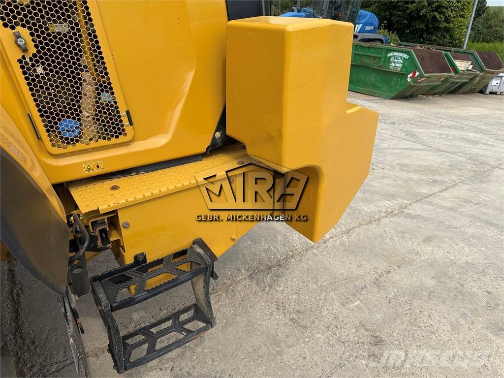 CAT 972M XE Naudoti ratiniai krautuvai