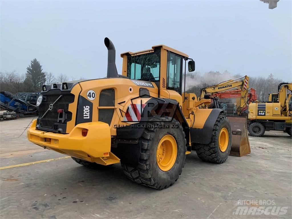 Volvo L 120 G Naudoti ratiniai krautuvai