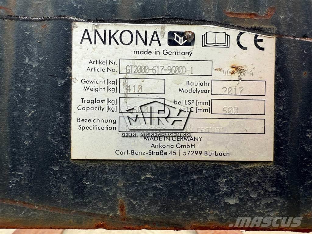 Volvo L150 - L180 Šakės