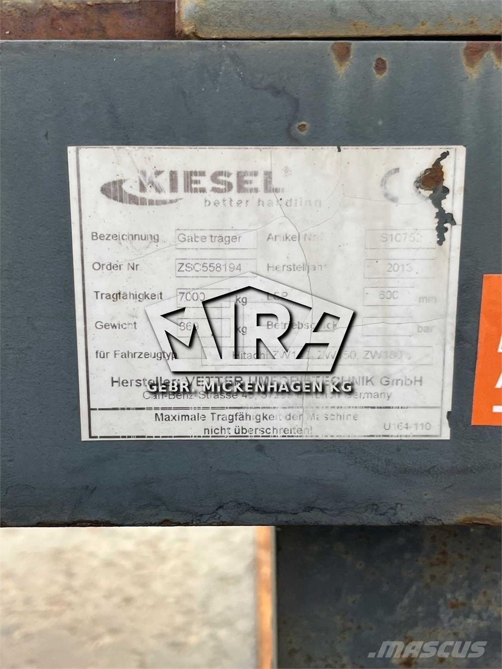 Volvo SW / L90 Šakės