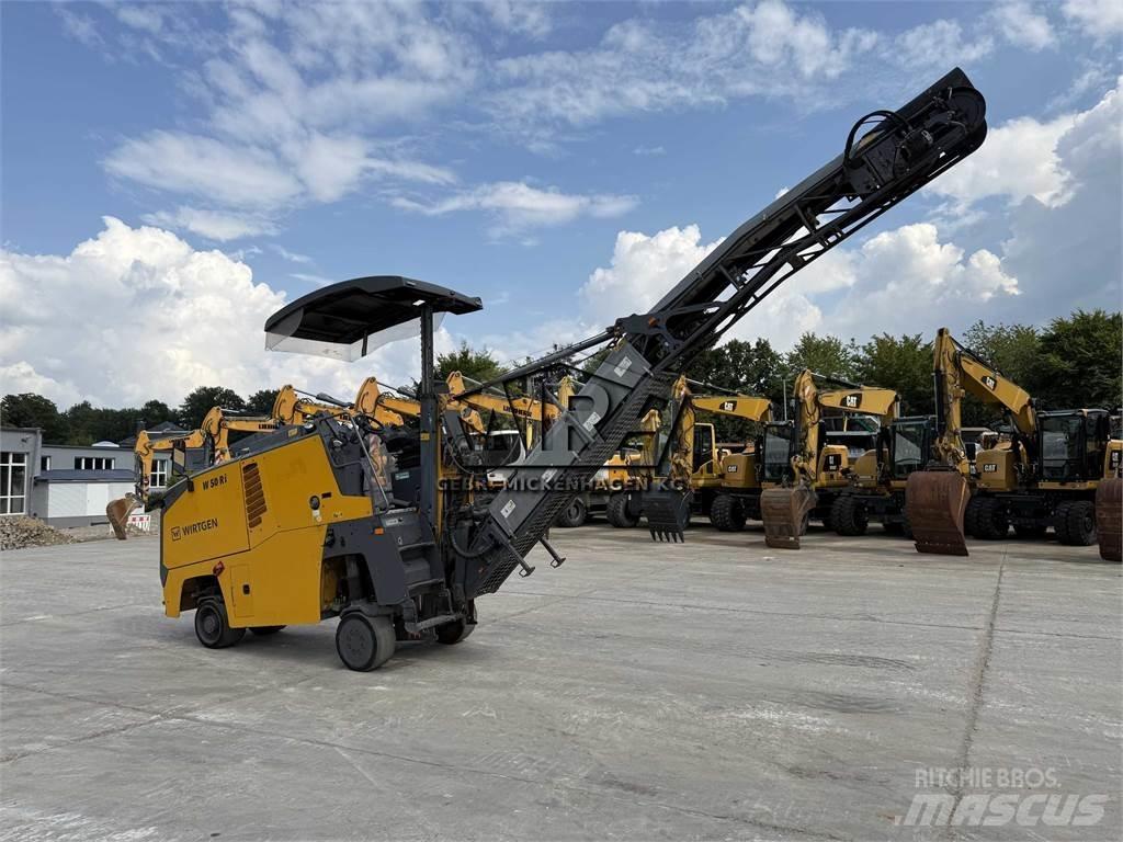 Wirtgen W 50 Ri Asfalto šalto frezavimo technika