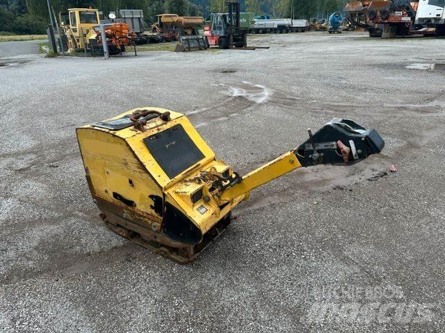 Bomag BPR 65/70 D Vibratoriai