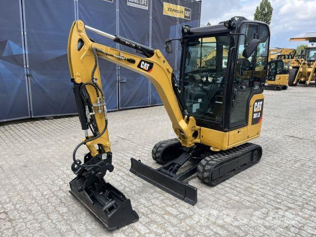 CAT 301.8 Statyba - Kita