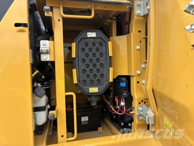 CAT 326 Statyba - Kita