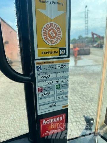 CAT 906M Naudoti ratiniai krautuvai