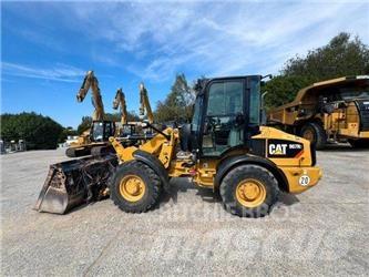 CAT 907 H2 Naudoti ratiniai krautuvai