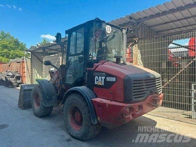 CAT 908 M Naudoti ratiniai krautuvai