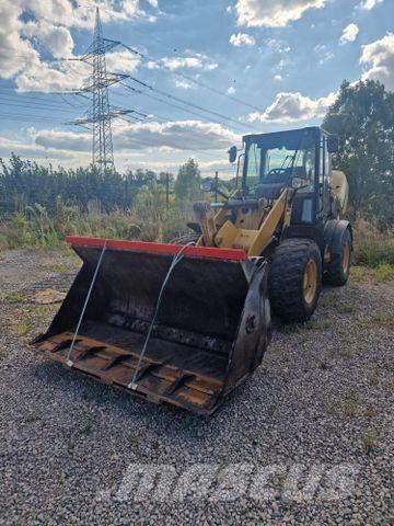 CAT 908M Statyba - Kita