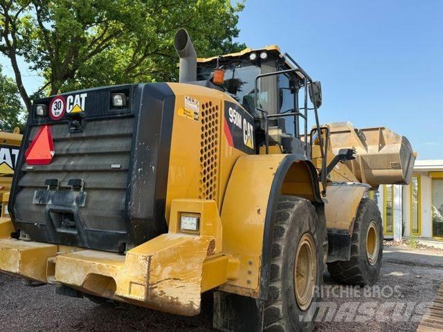 CAT 950 M Naudoti ratiniai krautuvai