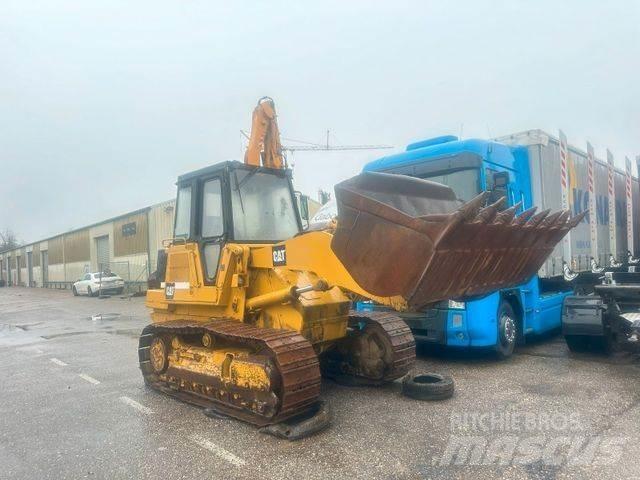 CAT 953 Vikšriniai buldozeriai