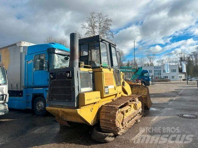 CAT 953 Vikšriniai buldozeriai