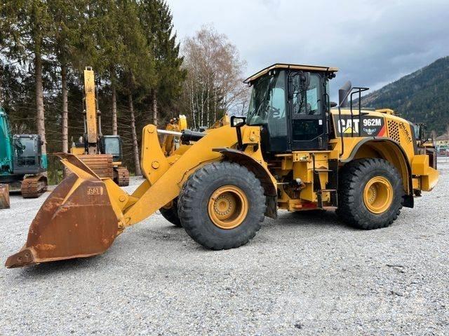 CAT 962M Steering Naudoti ratiniai krautuvai