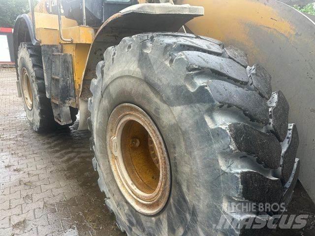 CAT 972 M Naudoti ratiniai krautuvai