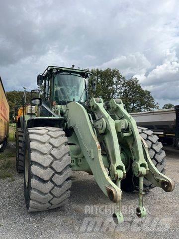 CAT 980 M Naudoti ratiniai krautuvai