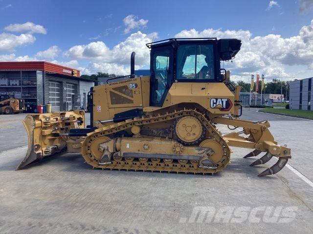 CAT D5 Statyba - Kita