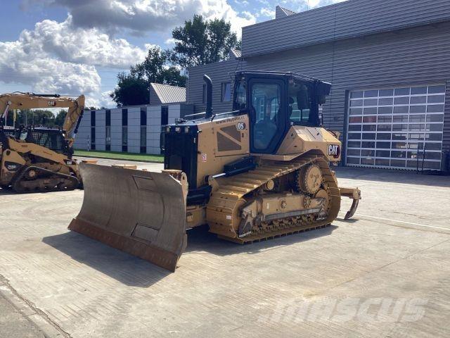 CAT D5 Statyba - Kita