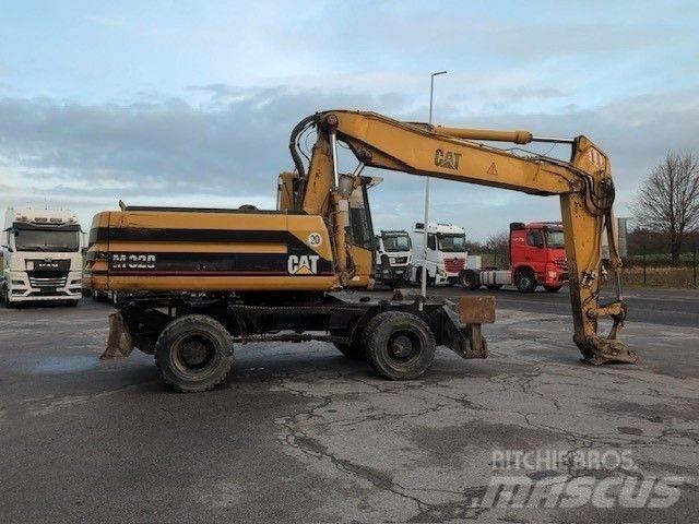 CAT M320 Ratiniai ekskavatoriai