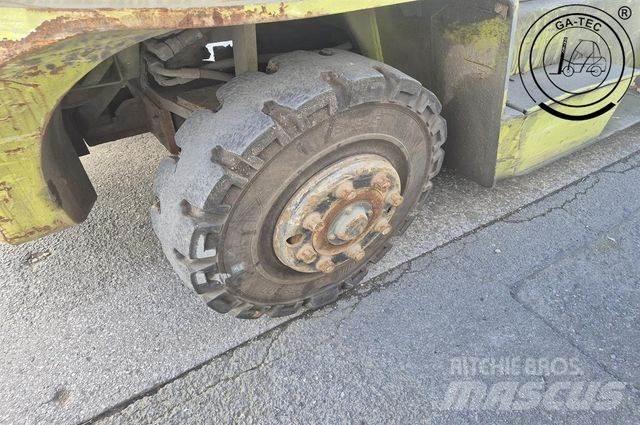 Clark C80D Dyzeliniai krautuvai