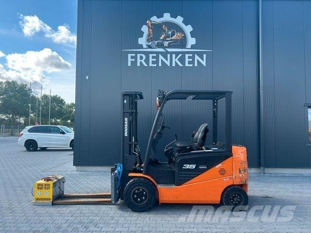 Doosan B 35 NS Elektriniai šakiniai krautuvai