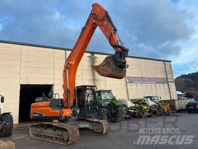 Doosan DX 225 LC-5 Vikšriniai ekskavatoriai