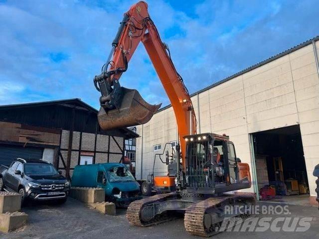 Doosan DX 225 LC-5 Vikšriniai ekskavatoriai