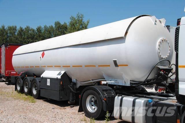  Dromech, tank Cisternos puspriekabės