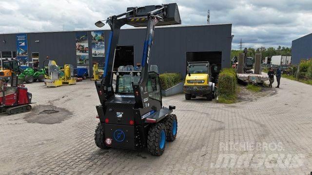  ELISE 700 Naudoti ratiniai krautuvai
