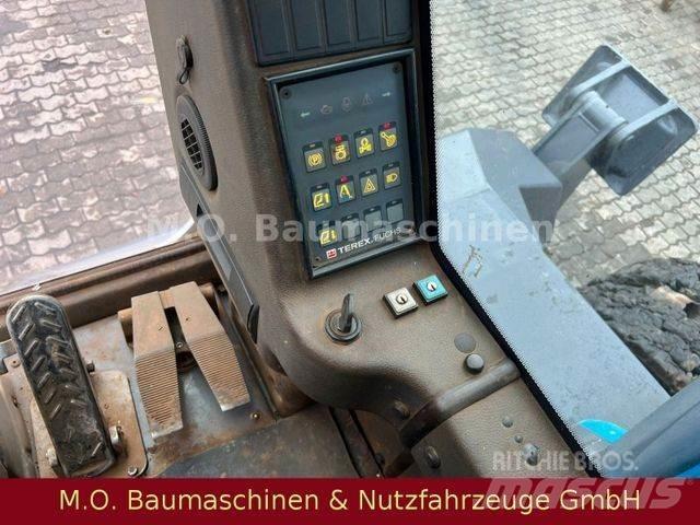 Fuchs MHL 350 Ratiniai ekskavatoriai