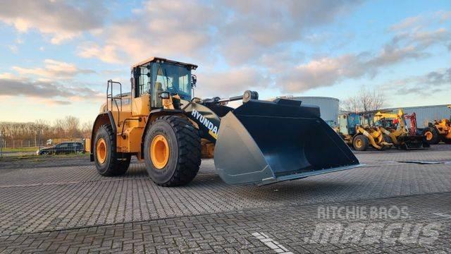 Hyundai HL970A XT Naudoti ratiniai krautuvai