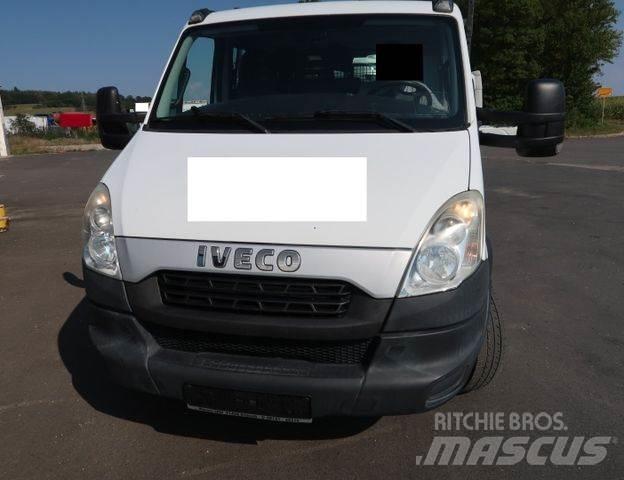 Iveco 70 C 17 4x2 Savivarčių priekabų vilkikai