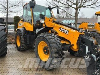JCB TM 320 Naudoti ratiniai krautuvai