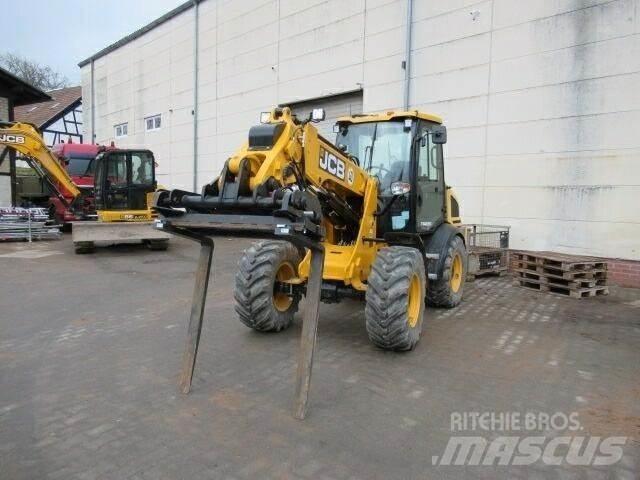 JCB TM220 Agri Frontaliniai krautuvai ir ekskavatoriai