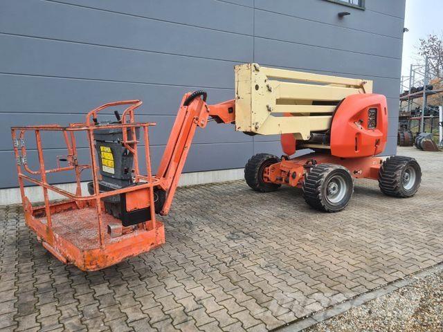 JLG 450 AJ - Alkūniniai keltuvai
