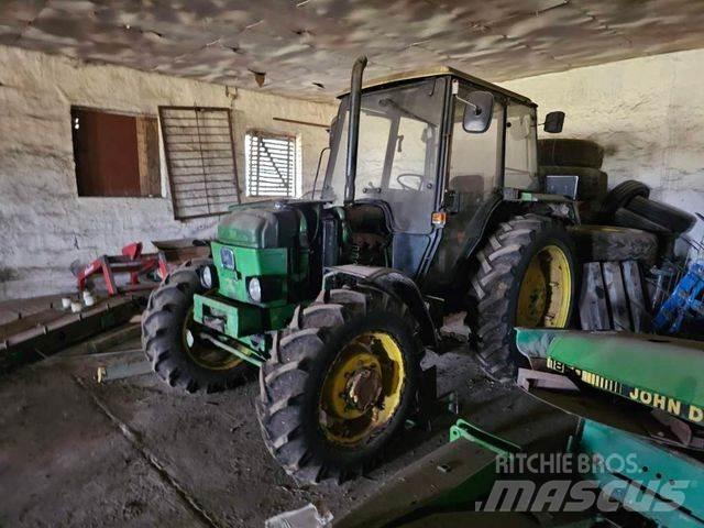 John Deere 1850 A Traktoriai