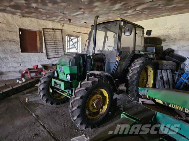 John Deere 1850 A Traktoriai