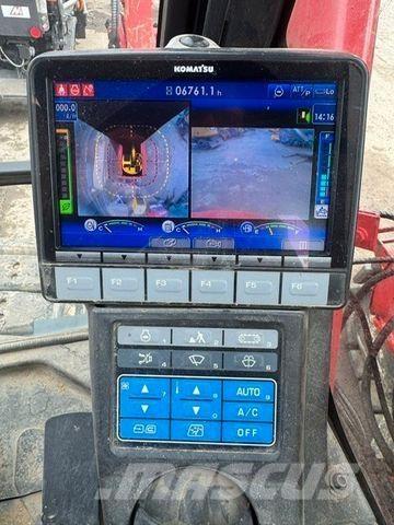 Komatsu 138US-11 Vikšriniai ekskavatoriai