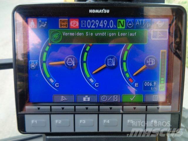 Komatsu PW 160-10 Ratiniai ekskavatoriai