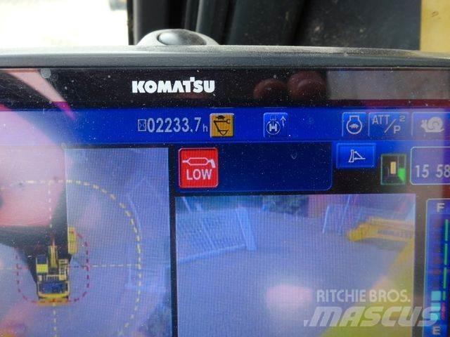 Komatsu PW180-11 Ratiniai ekskavatoriai