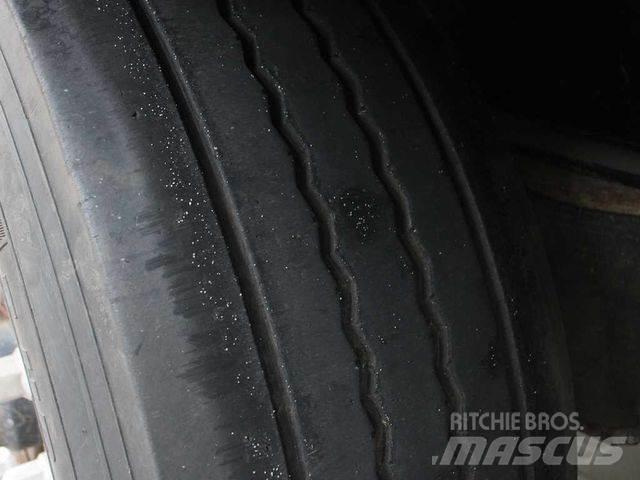 Krone SD 04 Tentinės puspriekabės