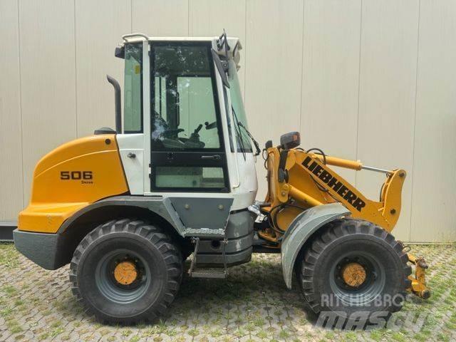 Liebherr 506 Stereo Naudoti ratiniai krautuvai
