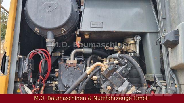 Liebherr L 574 Naudoti ratiniai krautuvai