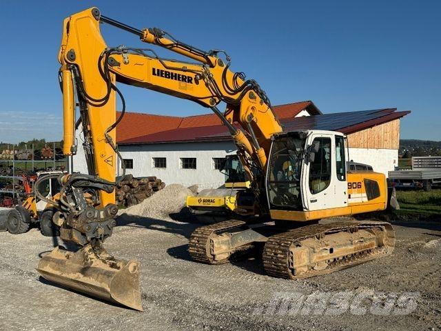 Liebherr R 906 LC Vikšriniai ekskavatoriai