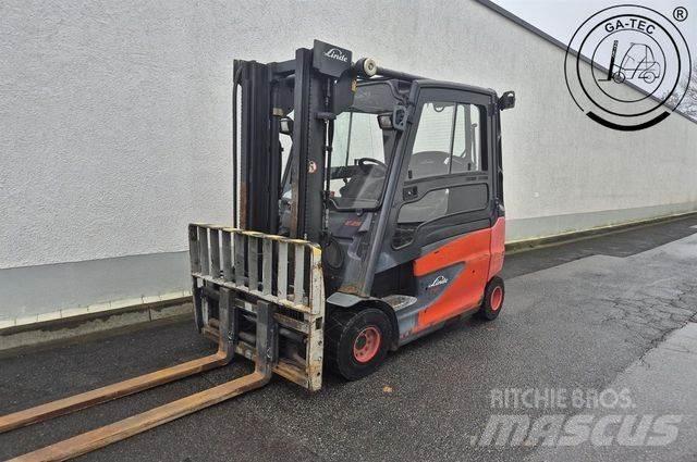 Linde E25/600 HL Elektriniai šakiniai krautuvai